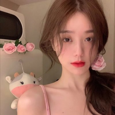 庭院里的女人 在线观看